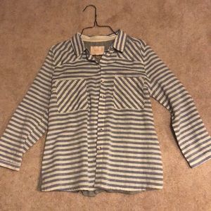 Skies are Blue casual button down